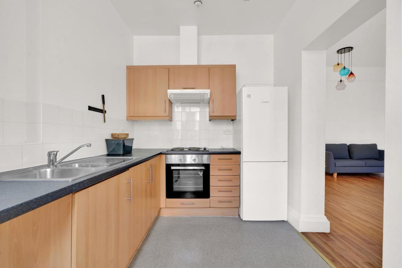 Bedford Place Hostels Лондон Екстериор снимка