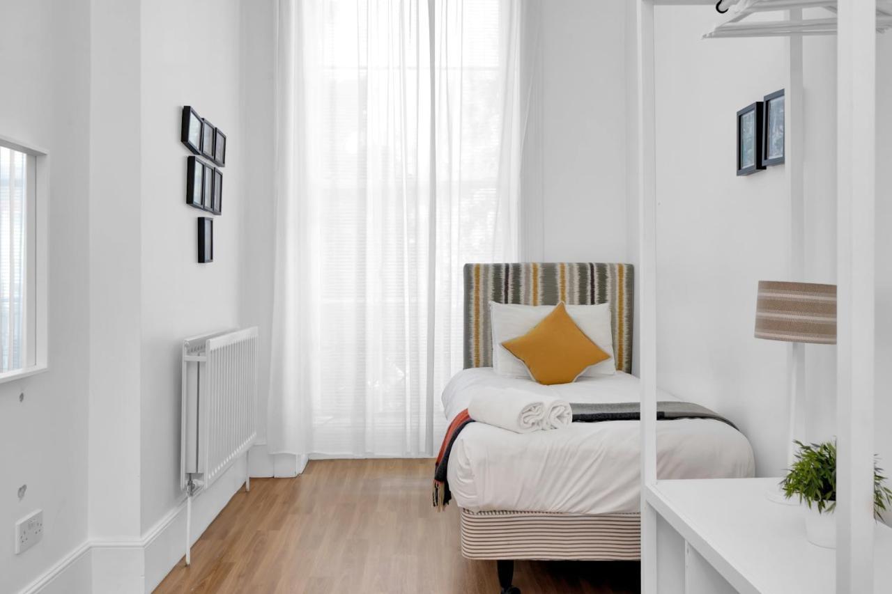 Bedford Place Hostels Лондон Екстериор снимка