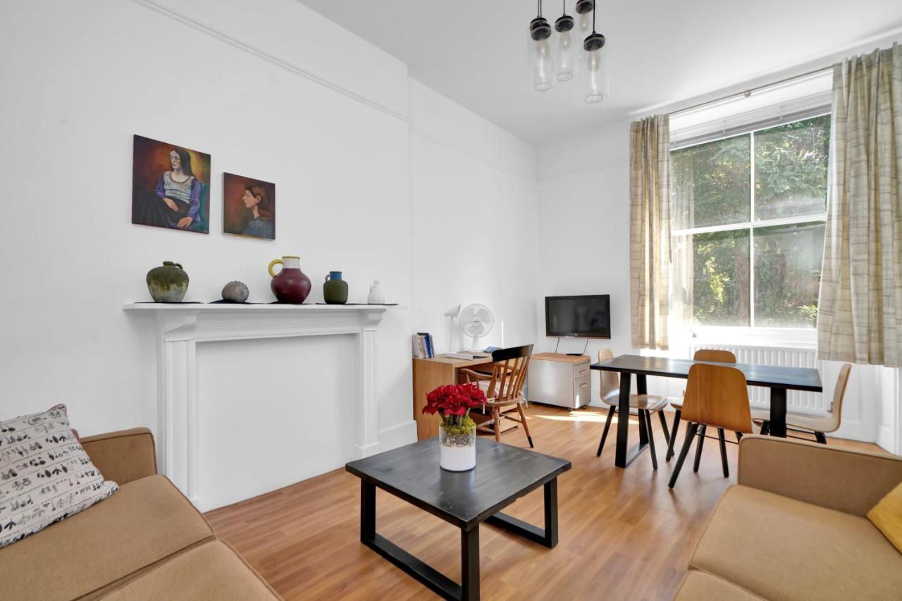 Bedford Place Hostels Лондон Екстериор снимка